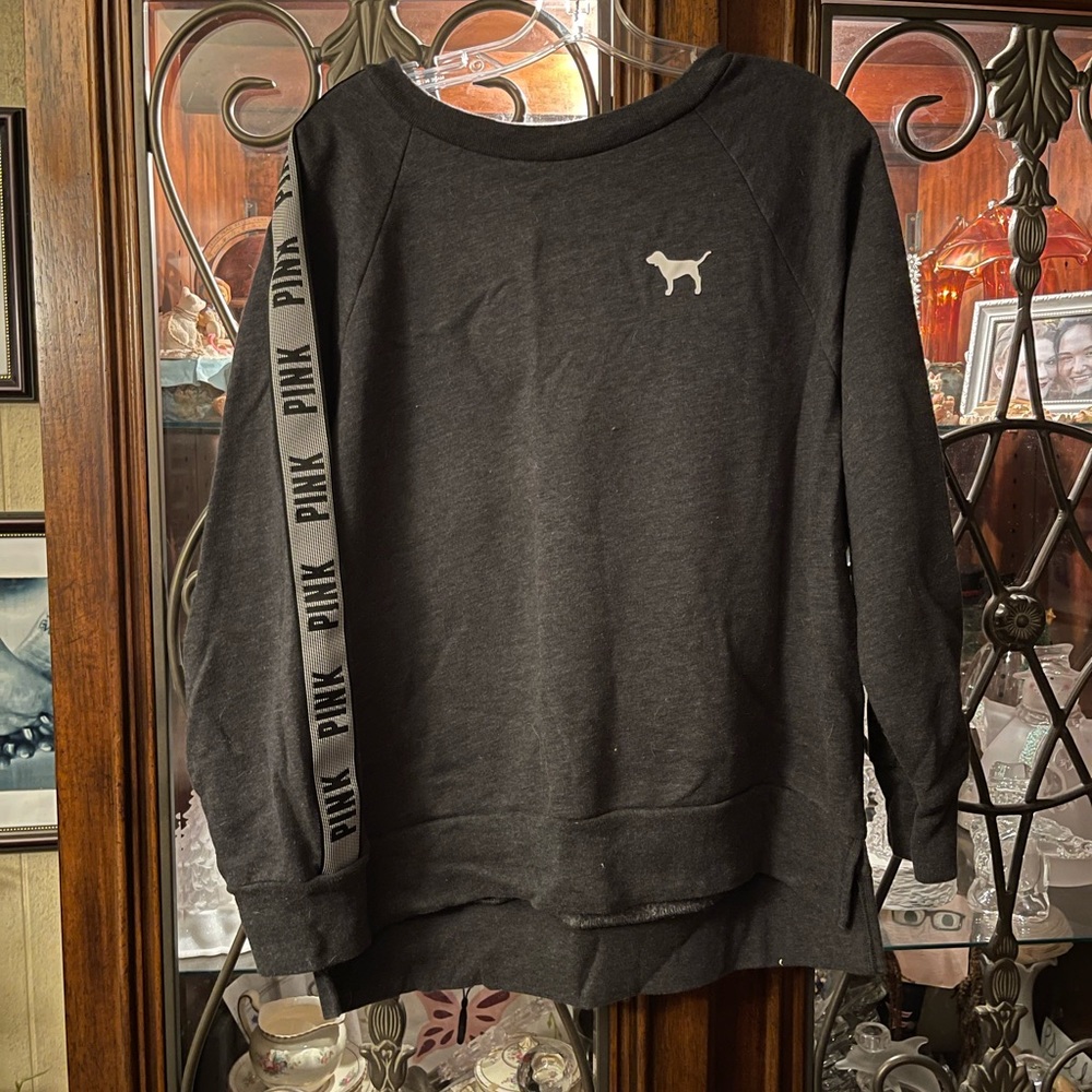 PINK Sweatshirt